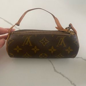 Louis Vuitton monogram wristlet